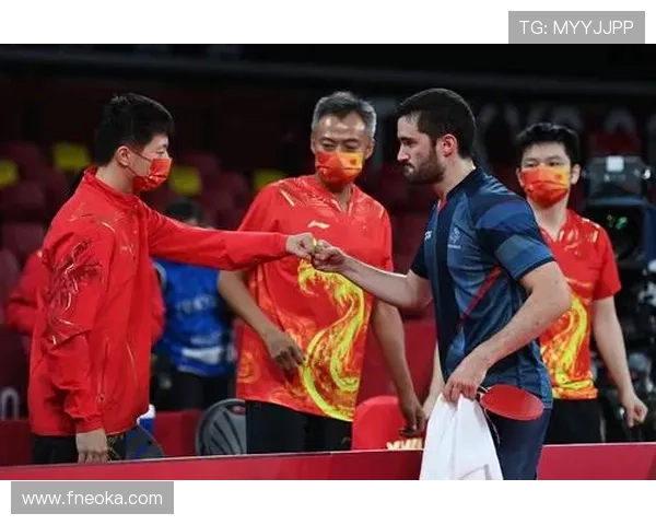 国家队首秀李弘权赛后泪洒赛场